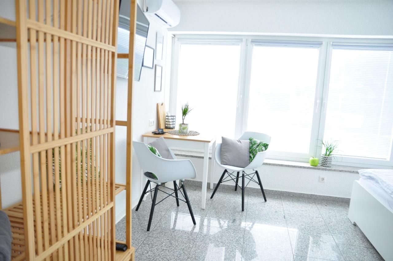 N37 -Modern Eingerichtete Zimmer In Ruhiger Lage Aldingen  외부 사진
