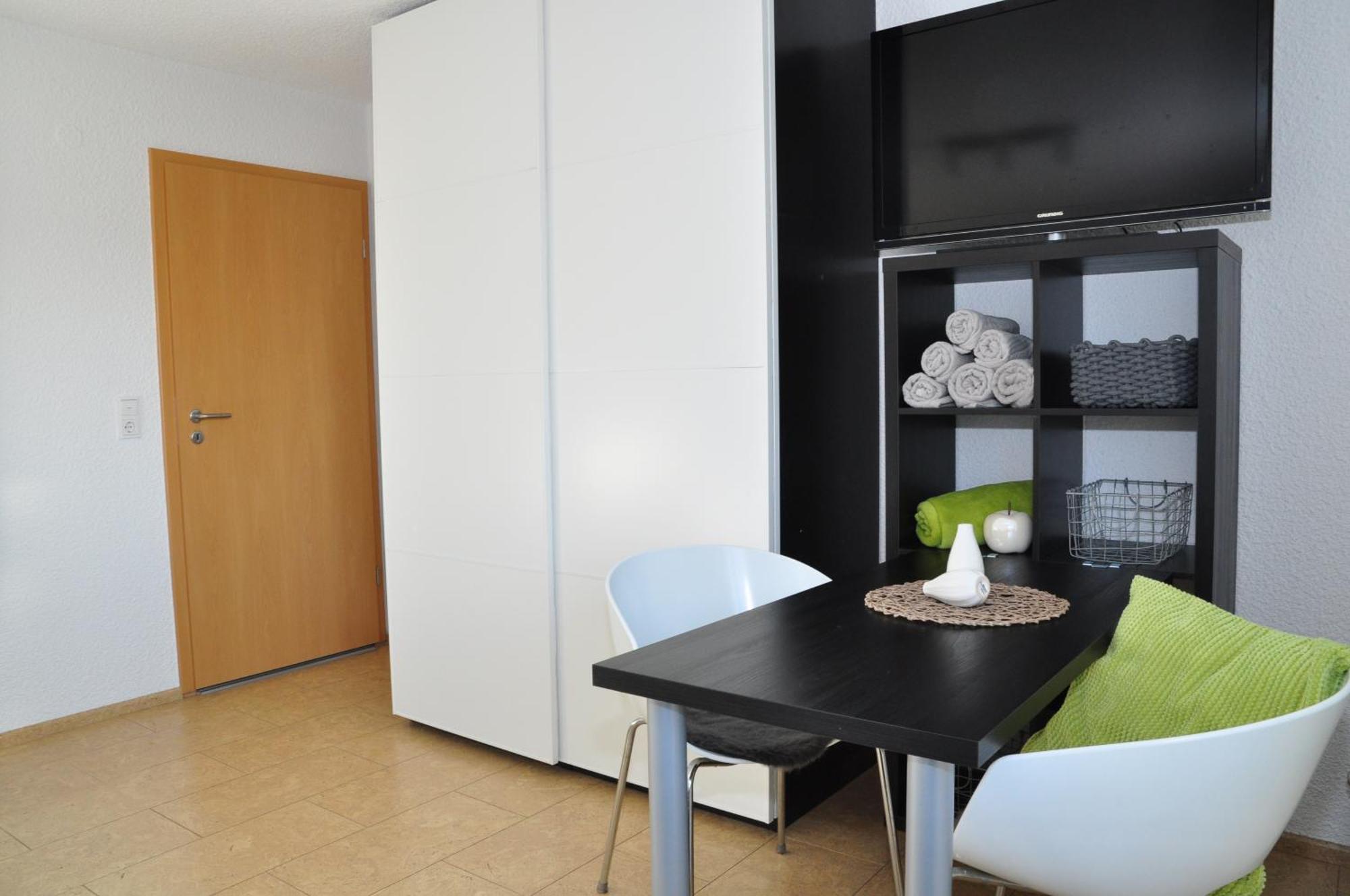 N37 -Modern Eingerichtete Zimmer In Ruhiger Lage Aldingen  외부 사진