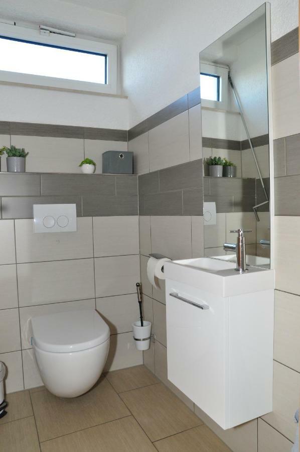 N37 -Modern Eingerichtete Zimmer In Ruhiger Lage Aldingen  외부 사진